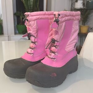 The North Face boot - girl’s size 6